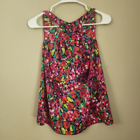 Lilly Pulitzer Size XS Colorful Floral Top Slaveless. - Picture 2 of 7